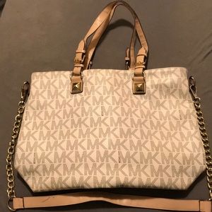Michael Kors purse